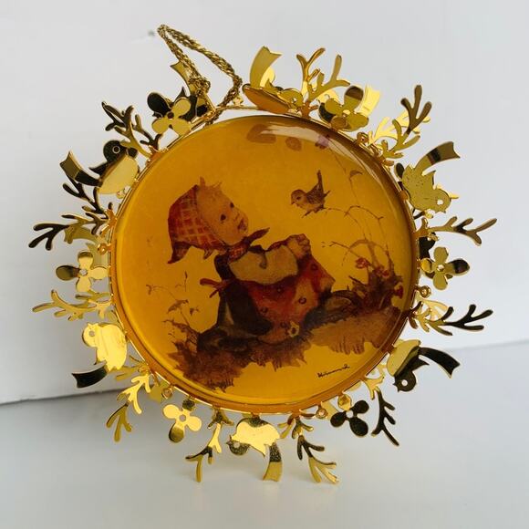 1986 Hummel Gold Ornament - Picture 4 of 10